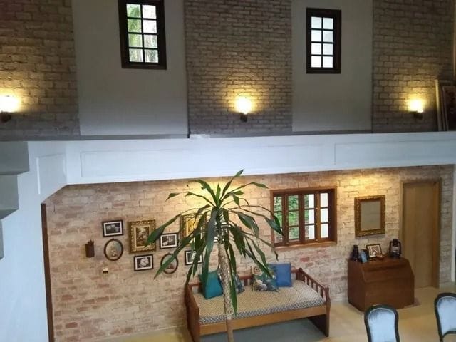 Casa com 1334m² 4 quartos e 2 banheiros, à venda, no bairro Jardim São João em Jandira