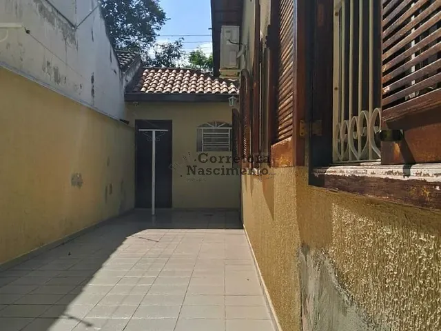 Casa com 340m² 3 quartos e 3 banheiros, à venda, no bairro Cidade Jardim em Jacareí
