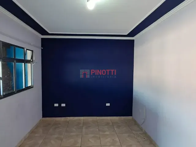 Casa 2 quartos e 2 banheiros, para alugar, no bairro Parque Selecta(Montanhão) em São Bernardo do Campo