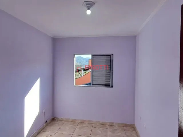 Casa 2 quartos e 2 banheiros, para alugar, no bairro Parque Selecta(Montanhão) em São Bernardo do Campo
