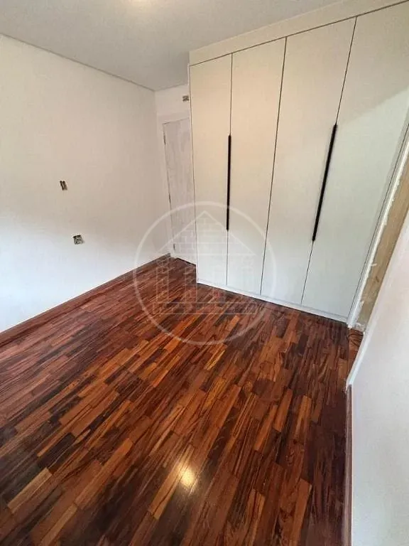 Casa, 4 quartos, 335 m² - Foto 4
