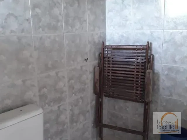 Casa com 480m² 3 quartos e 2 banheiros, à venda, no bairro Chácaras Fernão Dias em Atibaia
