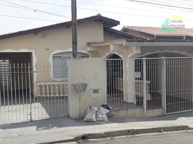 Casa com 250m² 3 quartos e 1 banheiro, à venda, no bairro Jardim García em Campinas