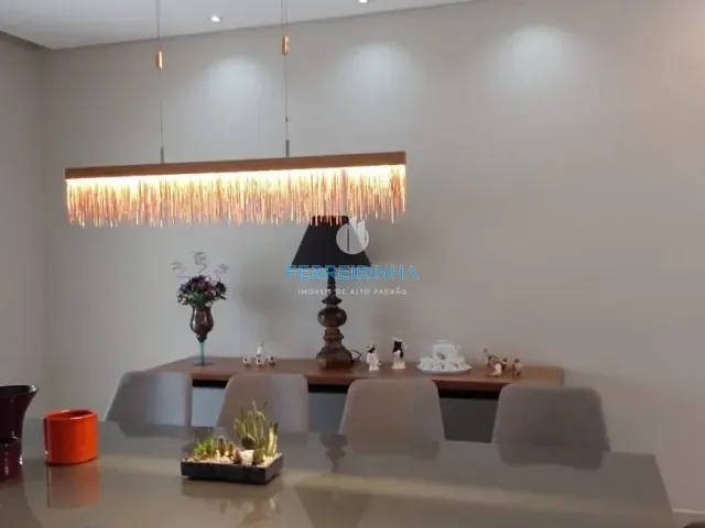 Casa com 564m² 3 quartos e 3 banheiros, à venda ou para alugar, no bairro Urbanova em São José dos Campos