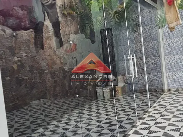 Casa com 140m² 3 quartos e 3 banheiros, à venda, no bairro Vila Monterrey em São José dos Campos
