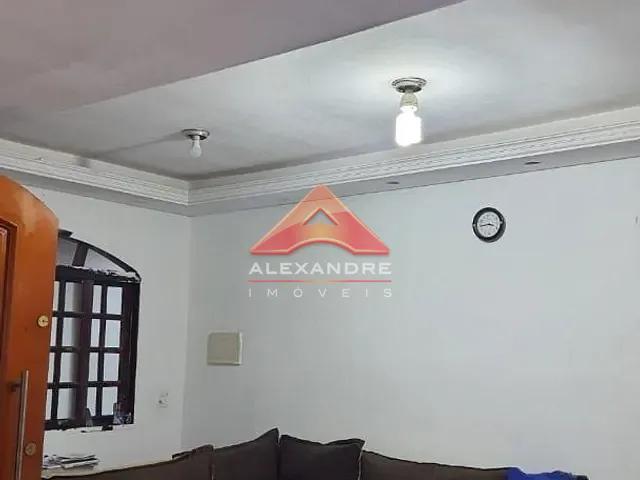 Casa com 140m² 3 quartos e 3 banheiros, à venda, no bairro Vila Monterrey em São José dos Campos