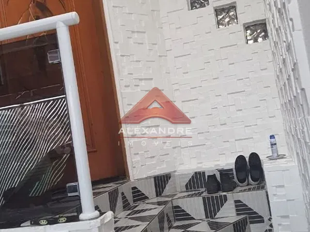 Casa com 140m² 3 quartos e 3 banheiros, à venda, no bairro Vila Monterrey em São José dos Campos