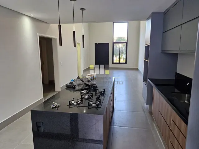 Casa 2 quartos e 1 banheiro, à venda, no bairro Parque Olívio Franceschini em Hortolândia