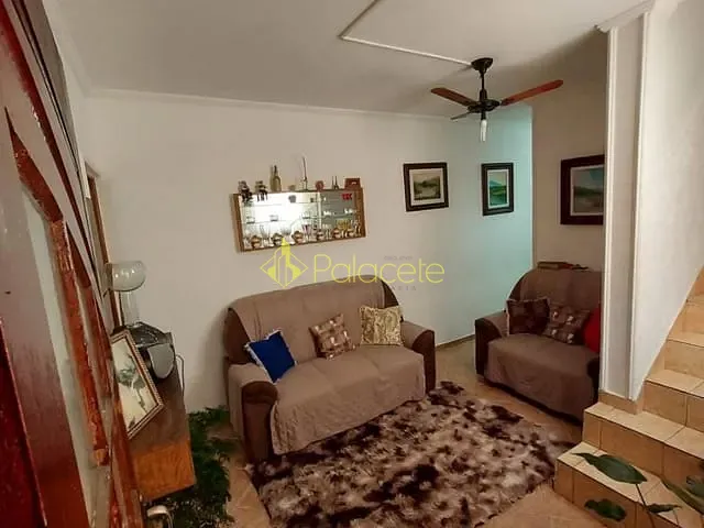 Casa com 125m² 4 quartos e 1 banheiro, à venda, no bairro Triângulo em Pindamonhangaba
