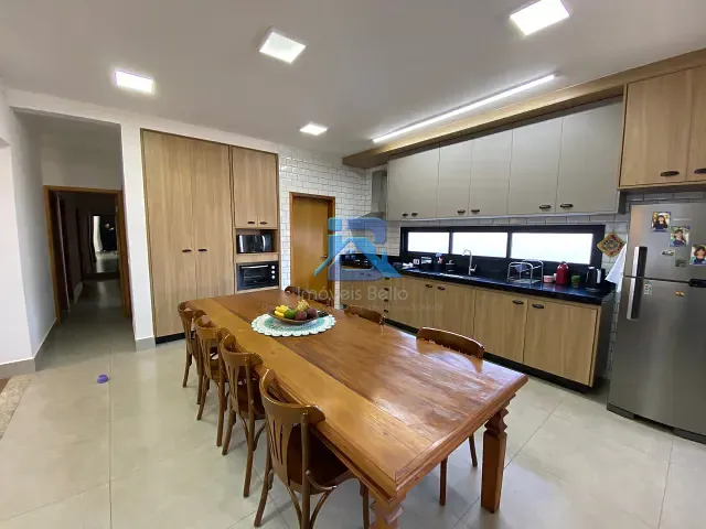 Casa 4 quartos e 4 banheiros, à venda, no bairro Residencial Fazenda Serrinha em Itatiba