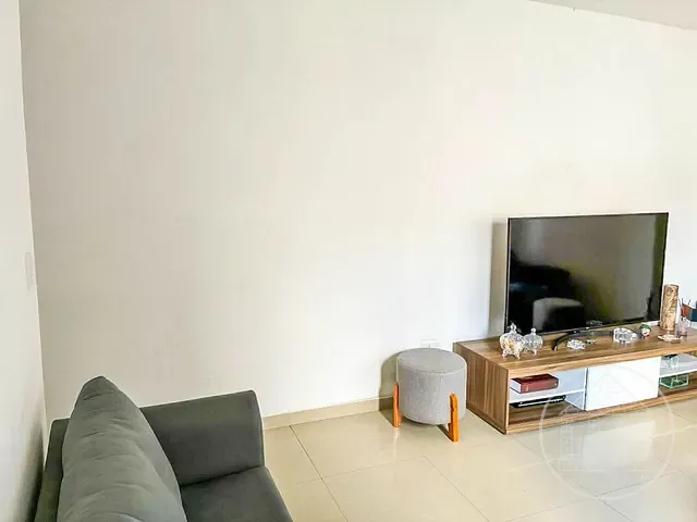 Casa com 159m² 2 quartos e 1 banheiro, à venda, no bairro Jardim Guanabara em São Paulo