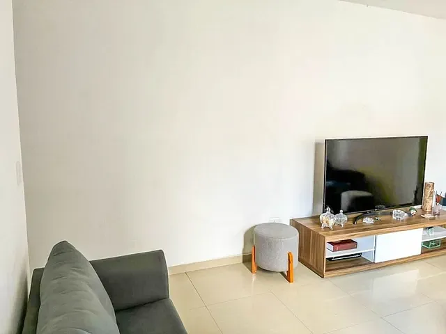 Casa com 159m² 2 quartos e 1 banheiro, à venda, no bairro Jardim Guanabara em São Paulo