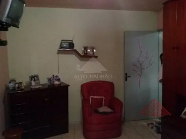 Casa à venda, no bairro Jardim Ipê em Mauá