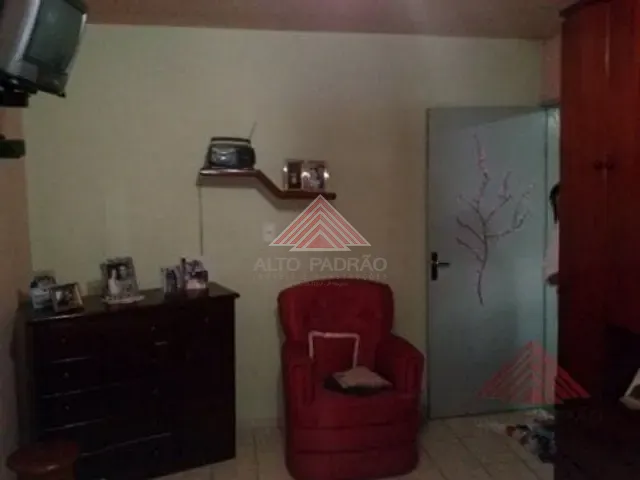 Casa à venda, no bairro Jardim Ipê em Mauá