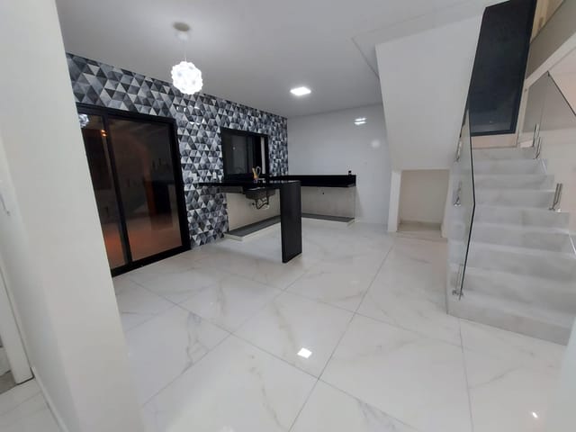 Casa com 300m² 3 quartos e 4 banheiros, à venda, no bairro Bairro do Grama em Caçapava