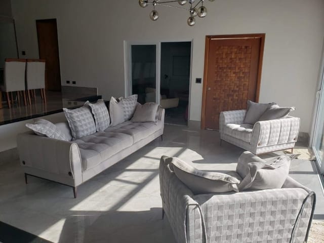 Casa com 476m² 5 quartos e 6 banheiros, à venda, no bairro Remanso I em Vargem Grande Paulista