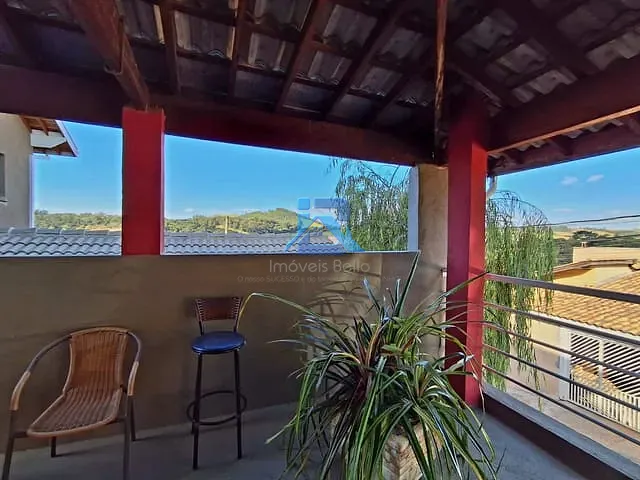 Casa 4 quartos e 2 banheiros, à venda, no bairro Loteamento Parque da Colina II em Itatiba