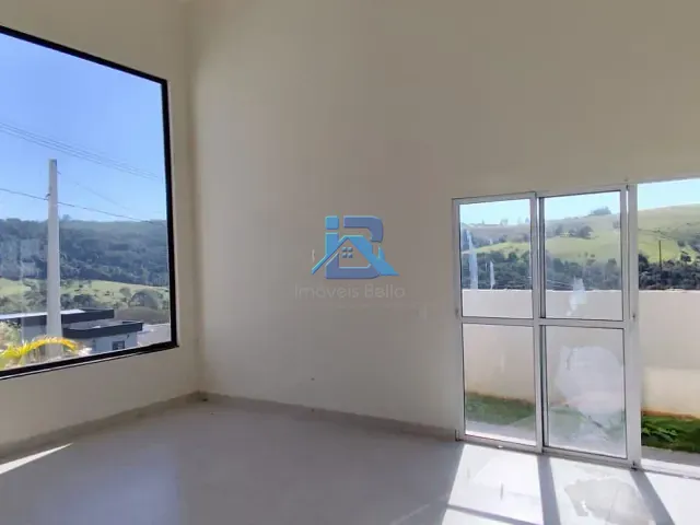 Casa 3 quartos e 2 banheiros, à venda, no bairro Bairro Itapema em Itatiba