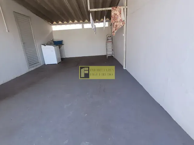 Casa 2 quartos e 1 banheiro, para alugar, no bairro Santos Dumont em São José do Rio Preto