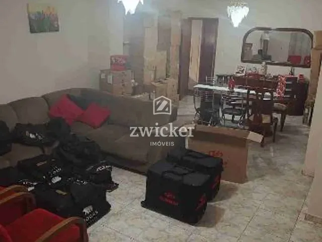 Casa com 308m² 5 quartos e 2 banheiros, à venda, no bairro Vila Rocha em Bauru