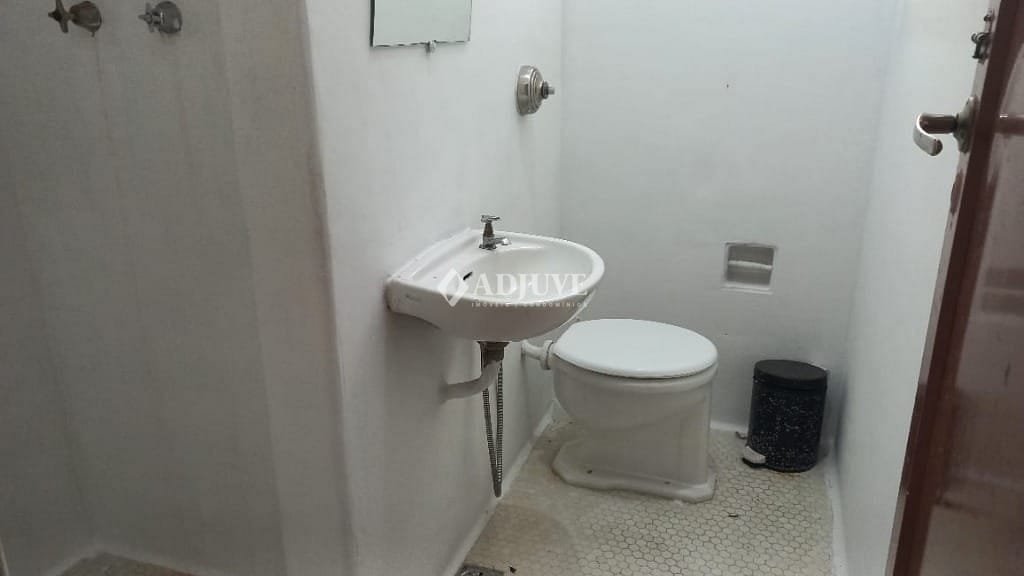 Casa à venda e aluguel com 3 quartos, 168m² - Foto 8