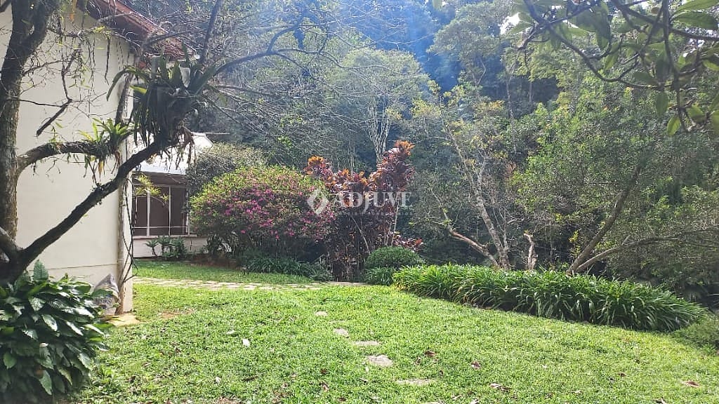 Casa à venda e aluguel com 3 quartos, 168m² - Foto 20
