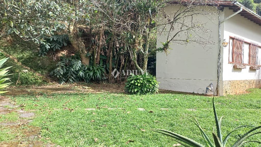 Casa à venda e aluguel com 3 quartos, 168m² - Foto 18