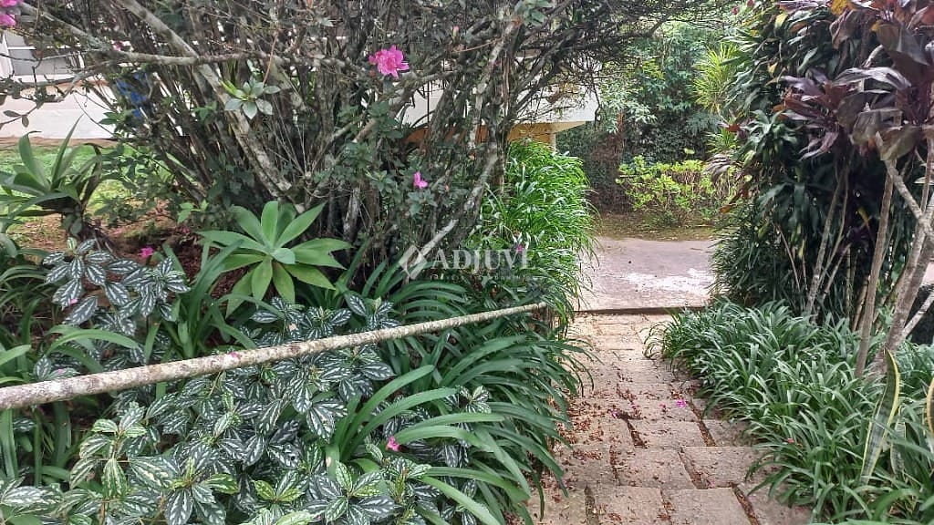 Casa à venda e aluguel com 3 quartos, 168m² - Foto 24