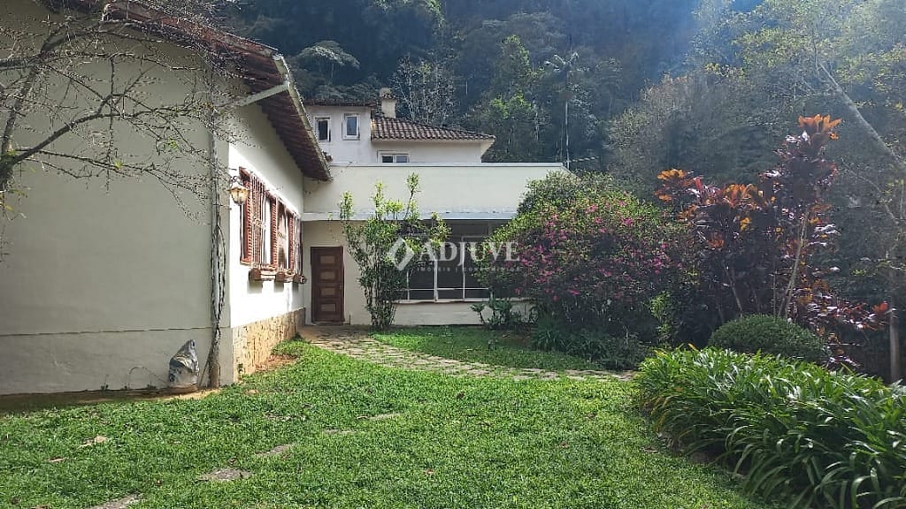Casa à venda e aluguel com 3 quartos, 168m² - Foto 17