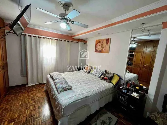 Casa com 308m² 3 quartos e 2 banheiros, à venda, no bairro Vila Souto em Bauru