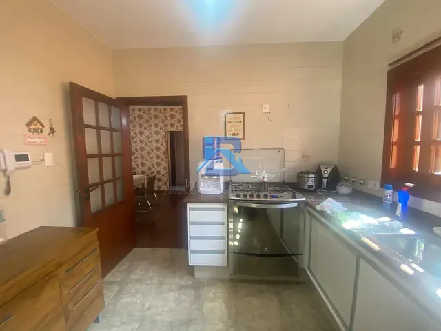 Casa com 250m² 3 quartos e 3 banheiros, à venda, no bairro Jardim México em Itatiba