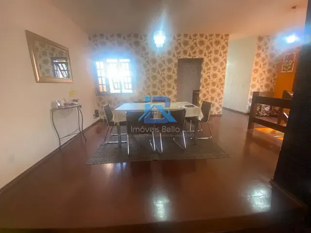 Casa com 250m² 3 quartos e 3 banheiros, à venda, no bairro Jardim México em Itatiba
