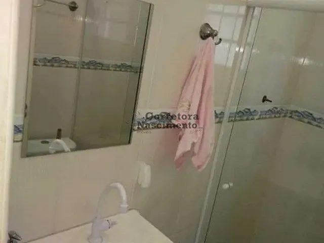 Casa com 304m² 2 quartos e 2 banheiros, à venda, no bairro Vila Branca em Jacareí