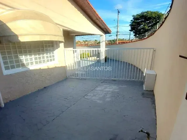 Casa com 202m² 2 quartos e 2 banheiros, à venda, no bairro Jardim Maria Eugênia em Sorocaba