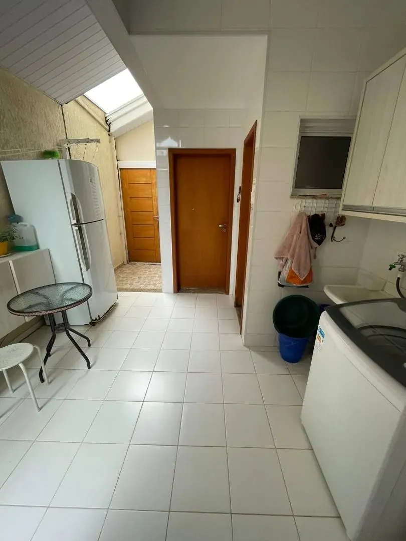 Casa, 3 quartos, 204 m² - Foto 14