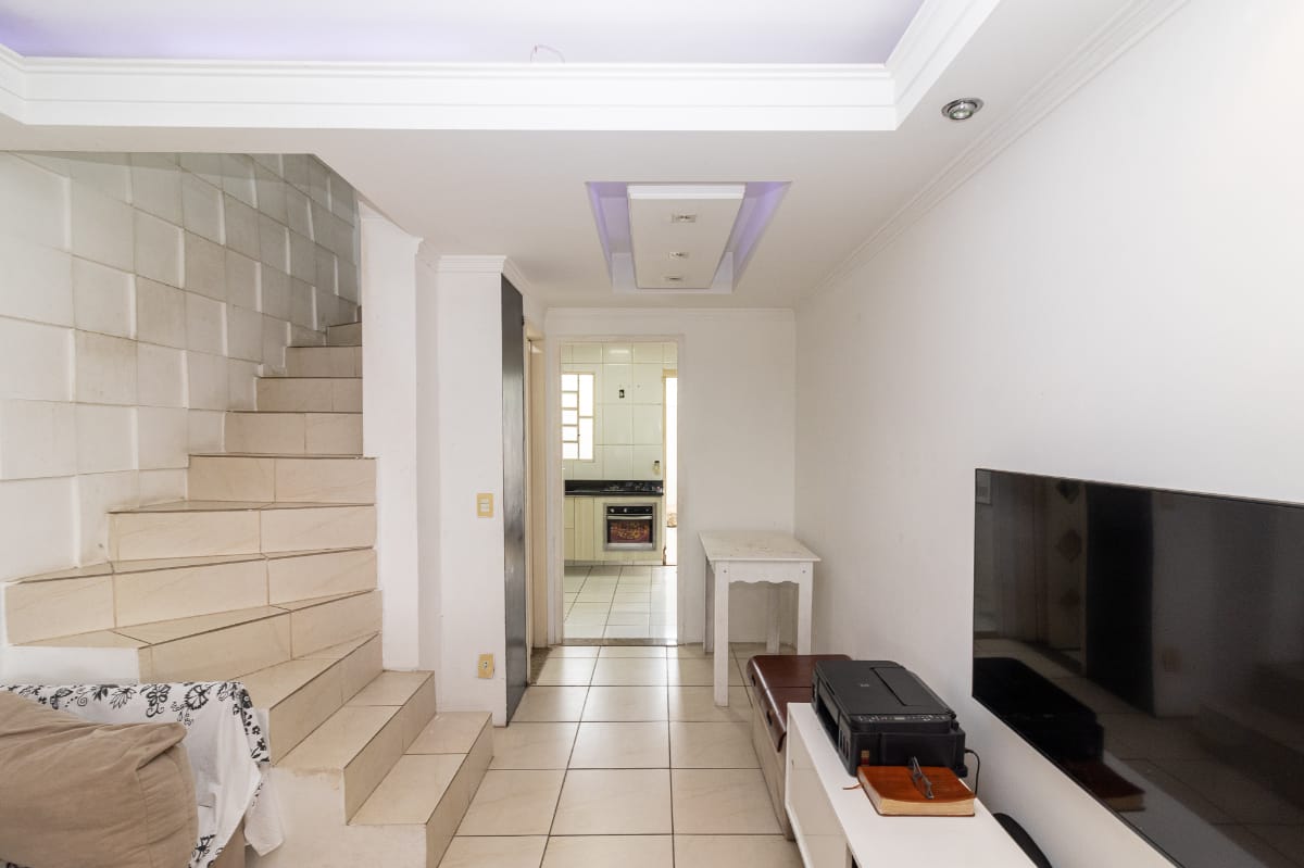 Casa no condomínio COND.VILLAGIO DI BOLOGNA para venda com 2 quartos , 52m²