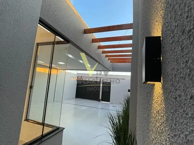 Casa com 150m² 3 quartos e 2 banheiros, à venda, no bairro Residencial Campos do Jordão em Anápolis