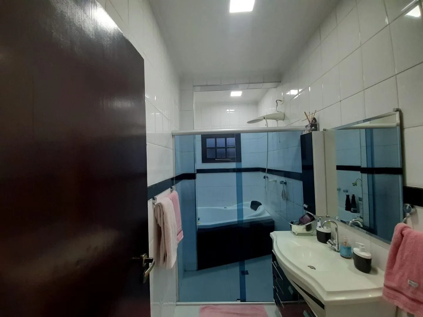 Casa, 4 quartos, 240 m² - Foto 17
