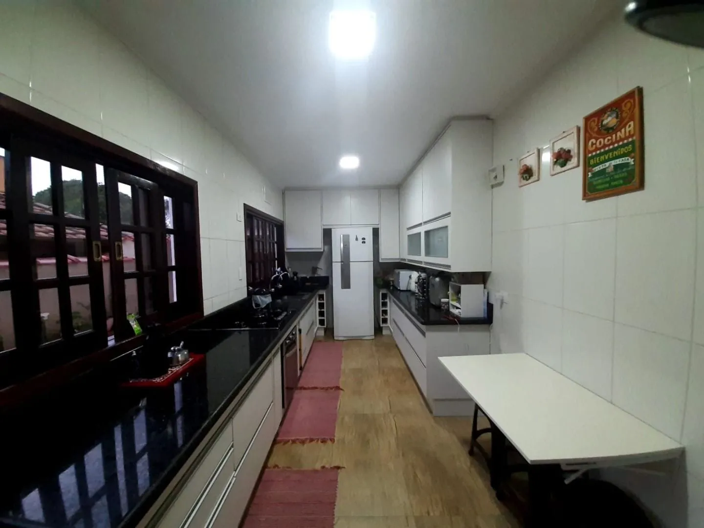 Casa, 4 quartos, 240 m² - Foto 9