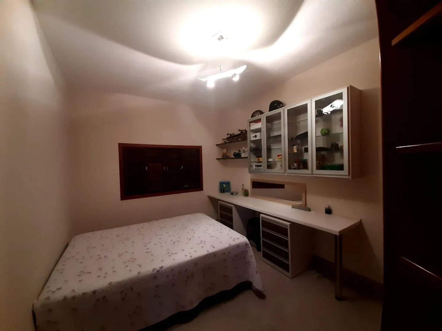Casa, 4 quartos, 240 m² - Foto 26