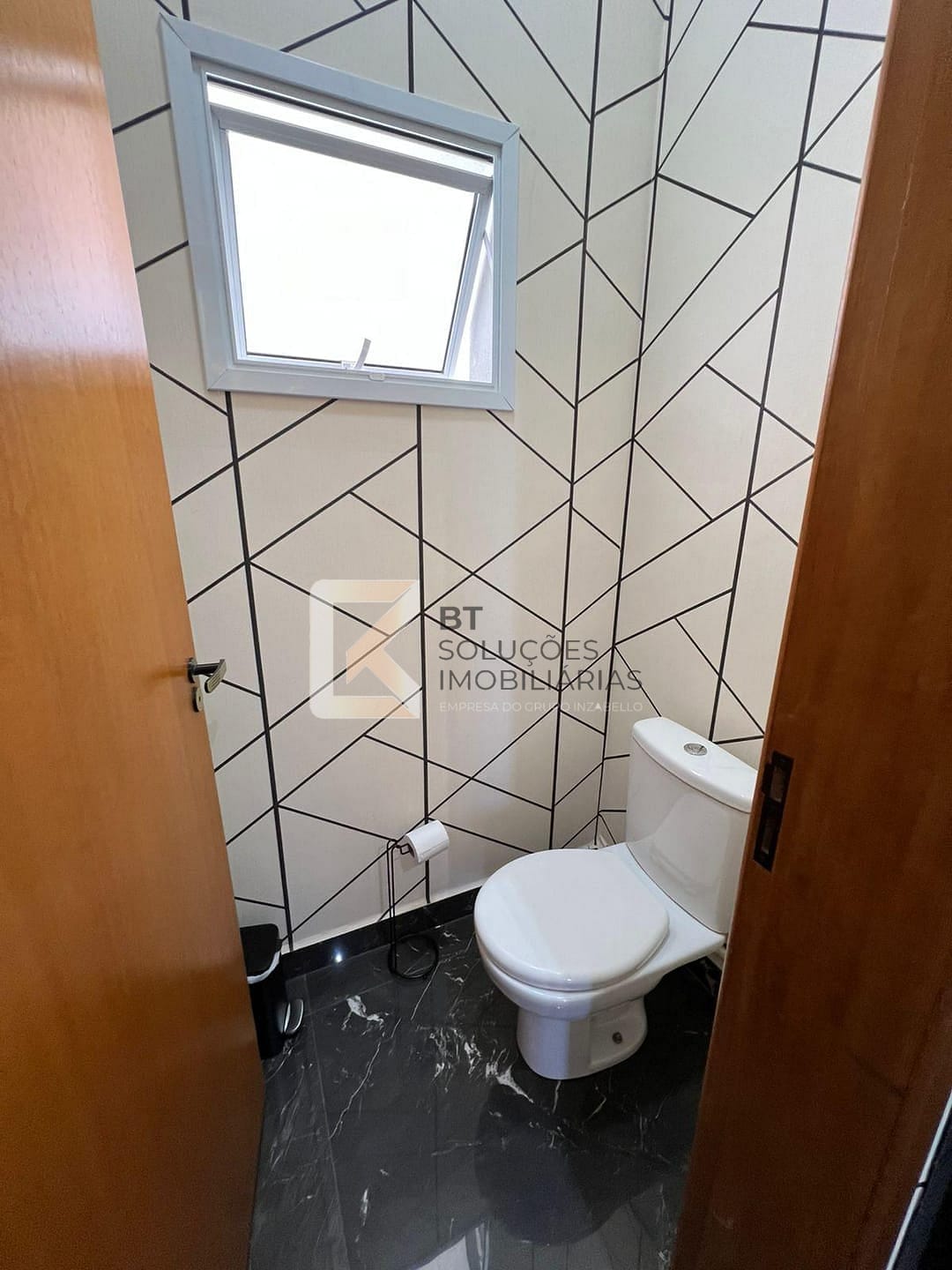 Casa à venda com 4 quartos, 305m² - Foto 36