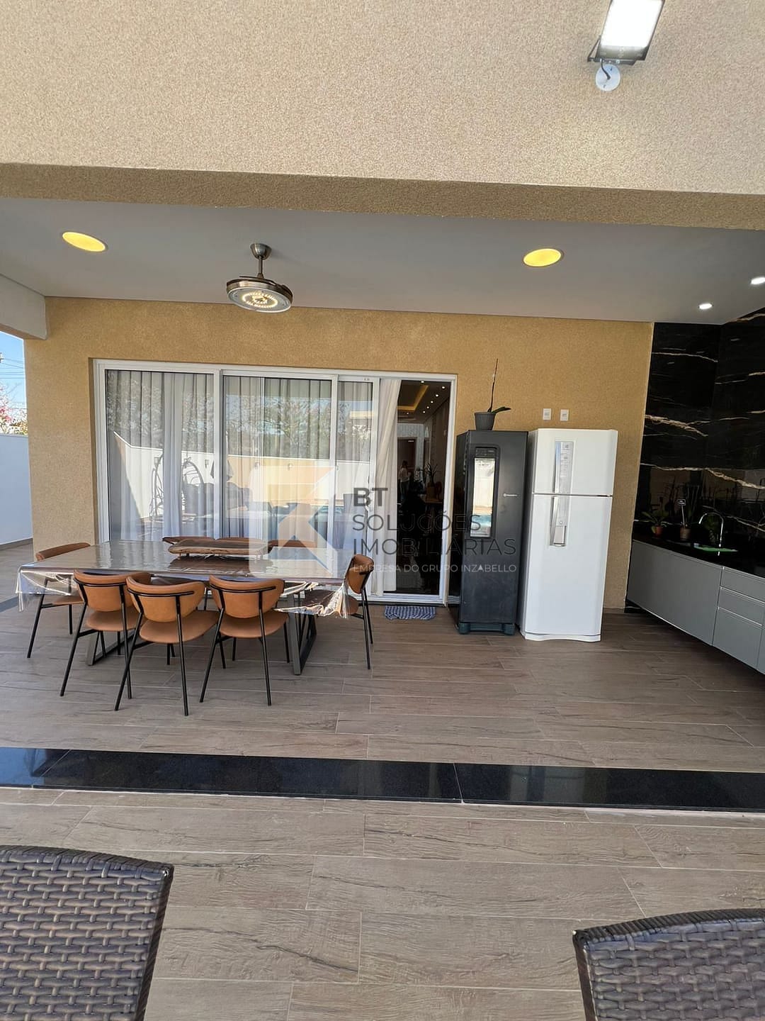 Casa à venda com 4 quartos, 305m² - Foto 43