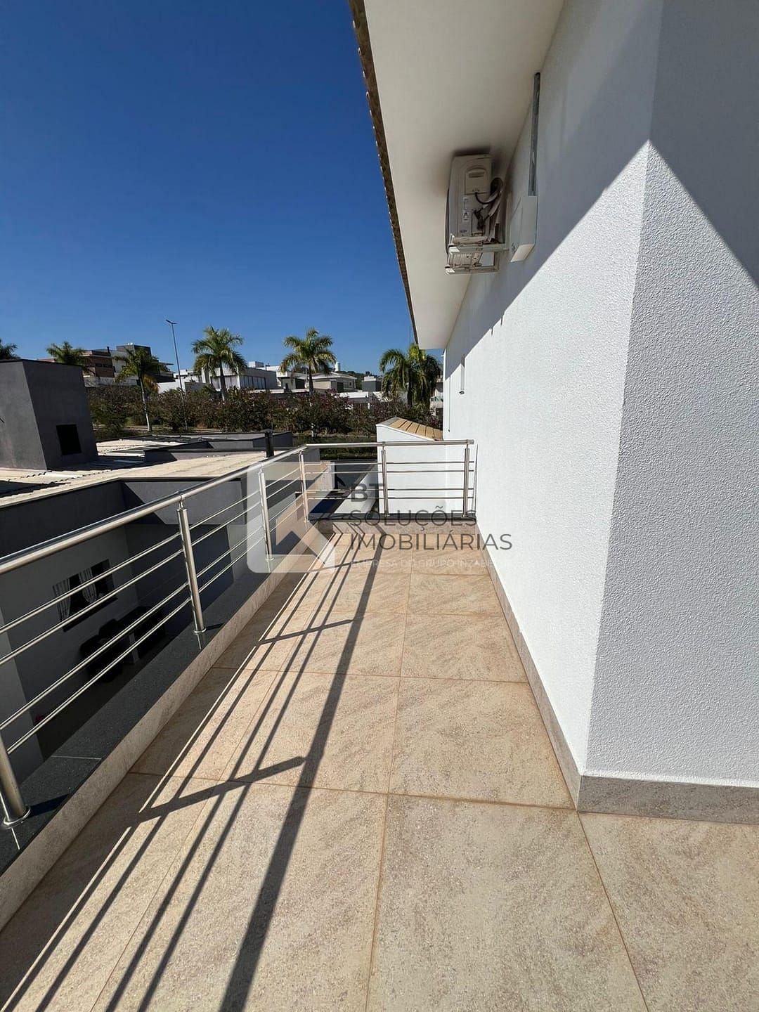 Casa à venda com 4 quartos, 305m² - Foto 40