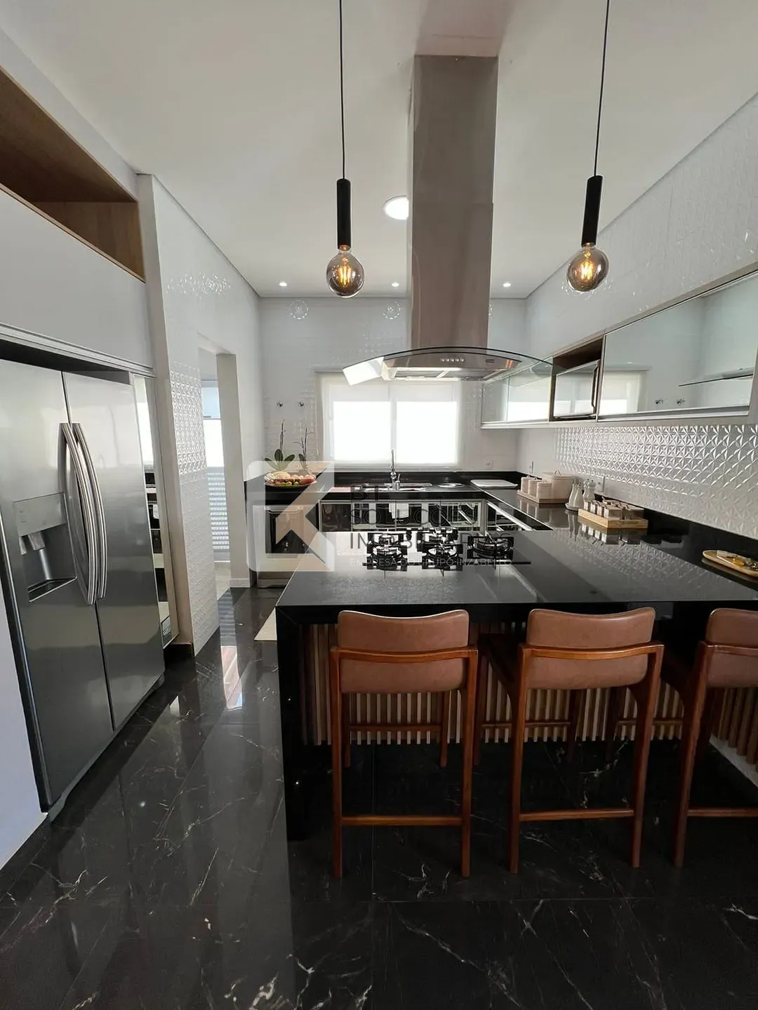 Casa, 4 quartos, 305 m² - Foto 10