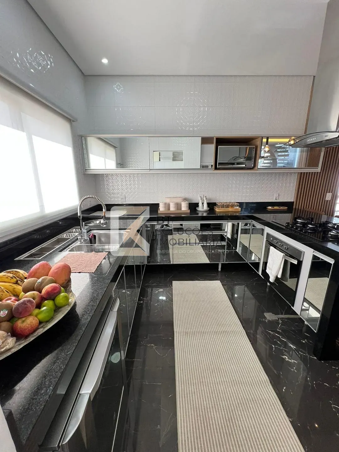 Casa, 4 quartos, 305 m² - Foto 8