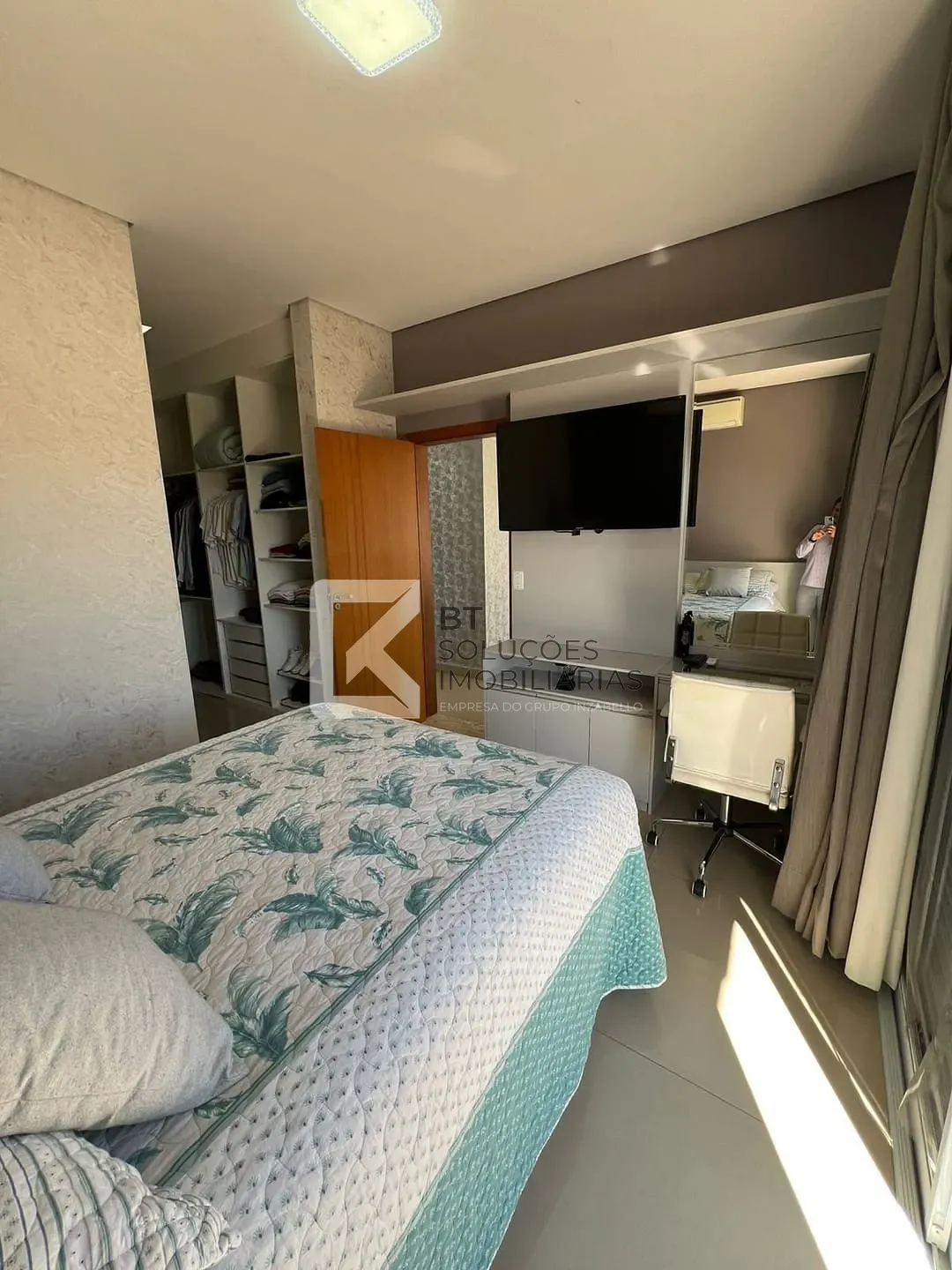 Casa, 4 quartos, 305 m² - Foto 21