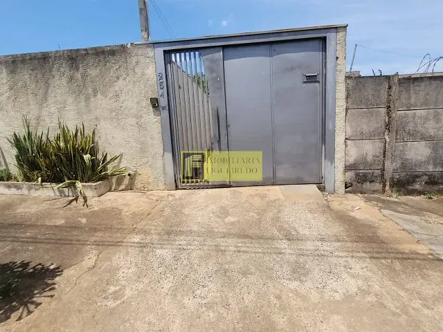 Casa 2 quartos e 2 banheiros, para alugar, no bairro Jardim Nazareth em São José do Rio Preto