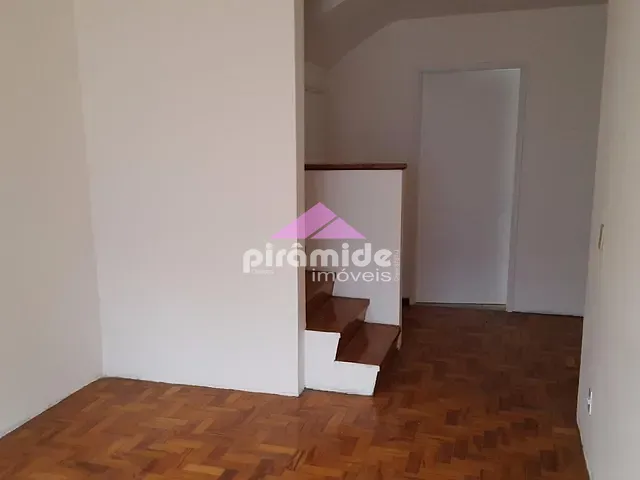 Casa com 234m² 3 quartos e 1 banheiro, à venda ou para alugar, no bairro Jardim Satélite em São José dos Campos