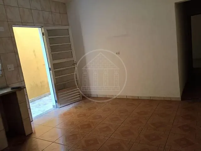 Casa com 125m² 2 quartos e 1 banheiro, para alugar, no bairro Chácara das Corujas em São Paulo