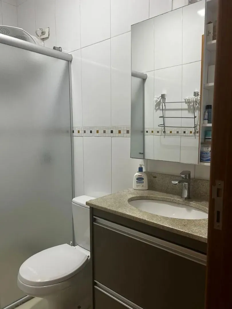 Casa, 4 quartos, 240 m² - Foto 25